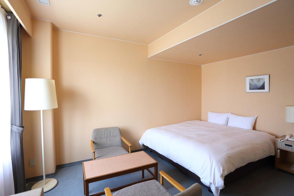 Hotel International House Ōsaka Zimmer foto
