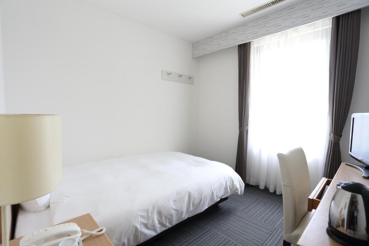 Hotel International House Ōsaka Zimmer foto